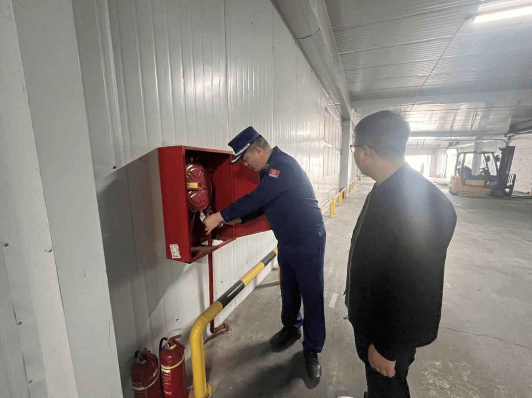 黃州深化“廠中廠”“園中園”消防安全檢查，筑牢企業安全防線